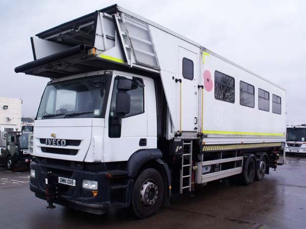 IVECO Mallaghan A380 ambulift