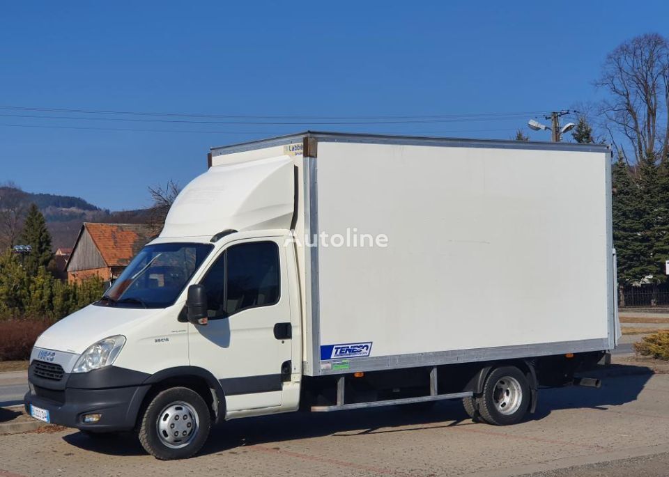 IVECO Daily 35c-15 Kontener 4.40 M + Winda Stan * BDB * Klima ! box truck