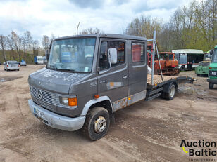 Mercedes-Benz 609 car transporter