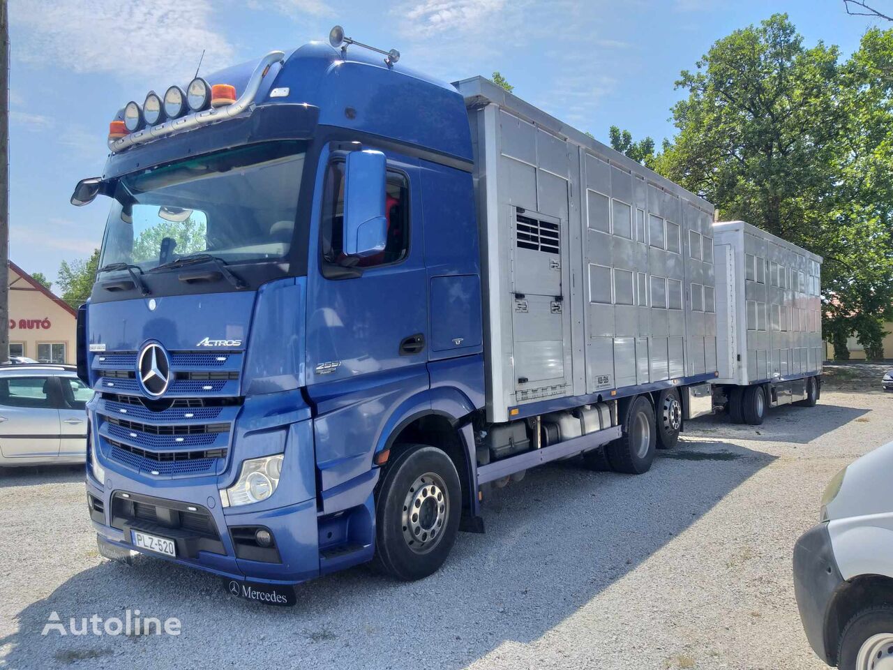 Mercedes-Benz Actros 2551 livestock truck + livestock trailer