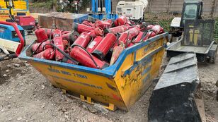 C/W CONTENTS, PREDOMINANTLY USED / DAMAGED FIRE EXTINGUISHERS fire fighting equipment