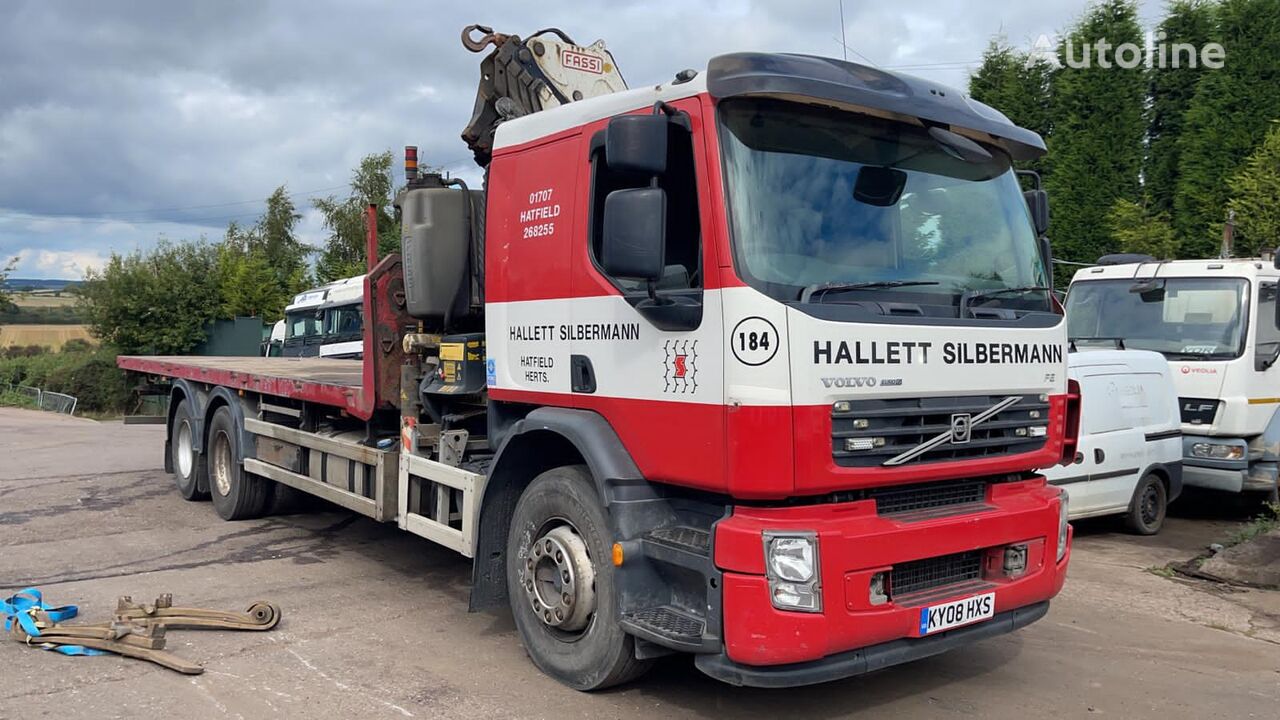 Volvo FE320 platform truck