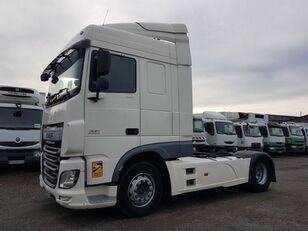 DAF 106 XF 460 euro 6 SPACECAB truck tractor