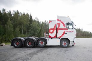 Volvo FH16 truck tractor